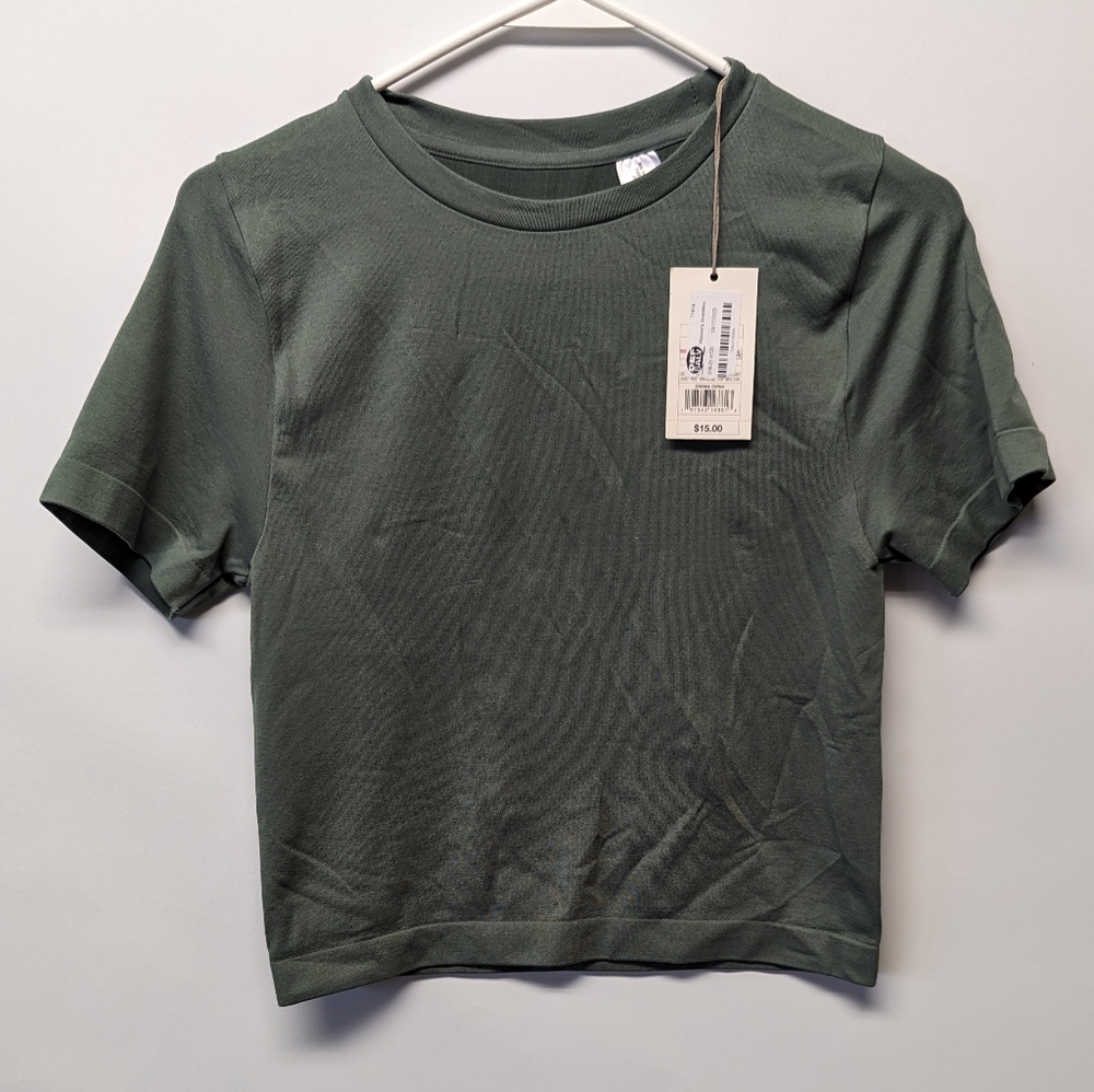 Women's Green Crop Top Short Sleeve by a new day